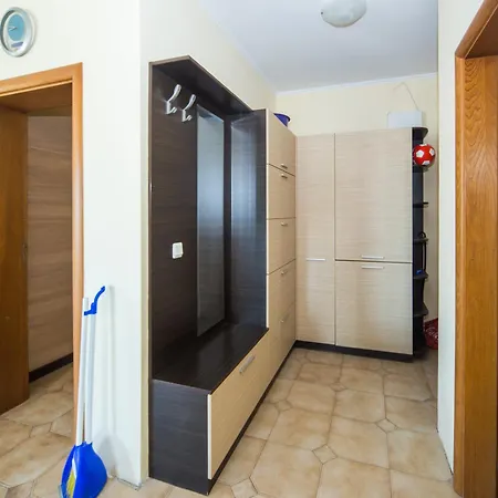 Lovely 2 Bedrooms Flat - 1st Line Appartamento *